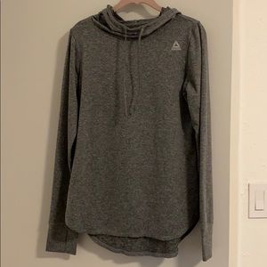 LIKE NEW✨Reebok long sleeve active wear